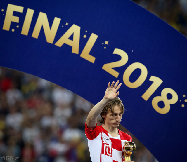 爱游戏-包含爆冷引发热议！，Karsa在快船比赛中败北引发球迷热议的词条