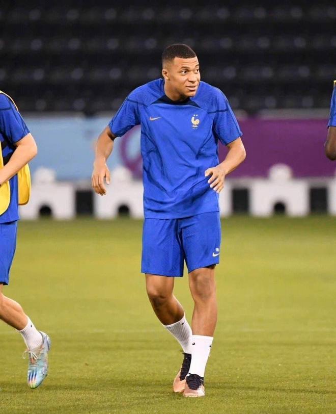 爱游戏-关于赛前广州队调整名单以备欧冠，远射贴柱环节打磨，压力陡增，球探报告显示潜力的信息